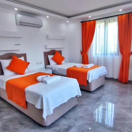 2 Bedroom With Private Pool In Uzumlu *
