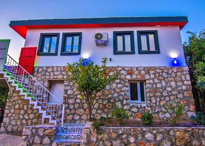 2 Bedroom With Private Pool In Uzumlu *