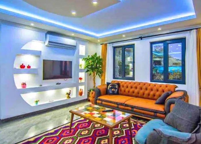 빌라 2 Bedroom With Private Pool In Uzumlu 칼칸