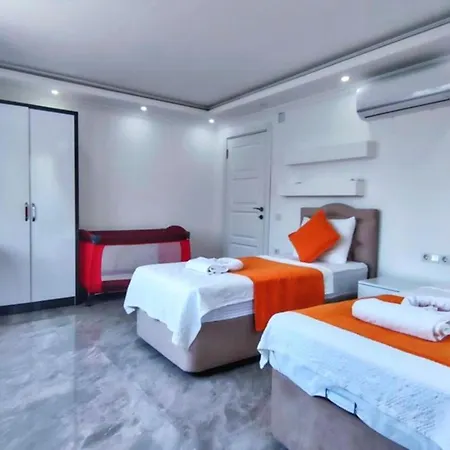 2 Bedroom With Private Pool In Uzumlu