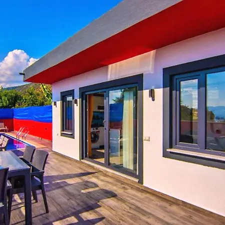 2 Bedroom With Private Pool In Uzumlu